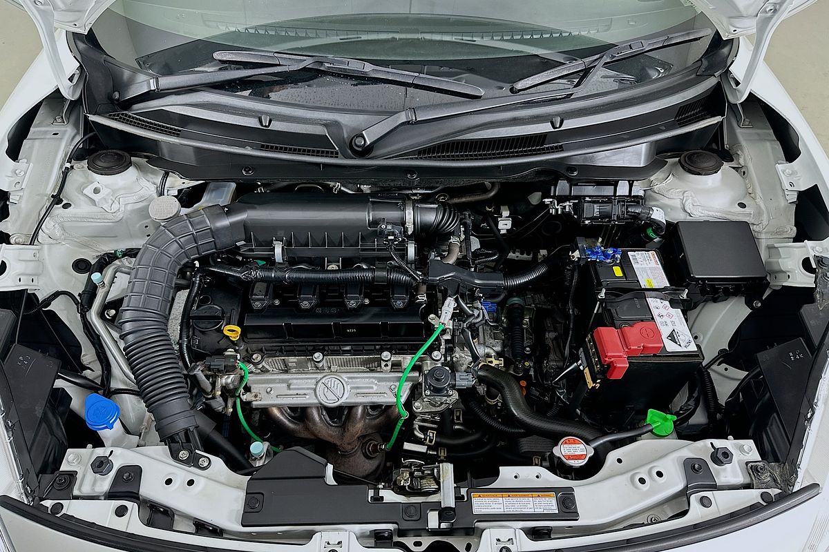 2020 Suzuki SWIFT GL NAVI AZ SERIES II