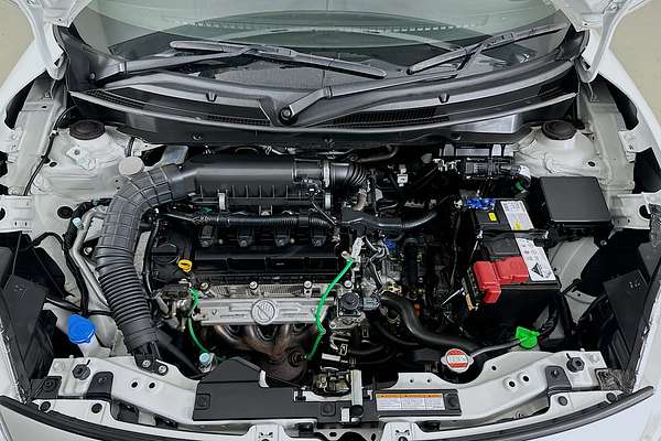 2020 Suzuki SWIFT GL NAVI AZ SERIES II