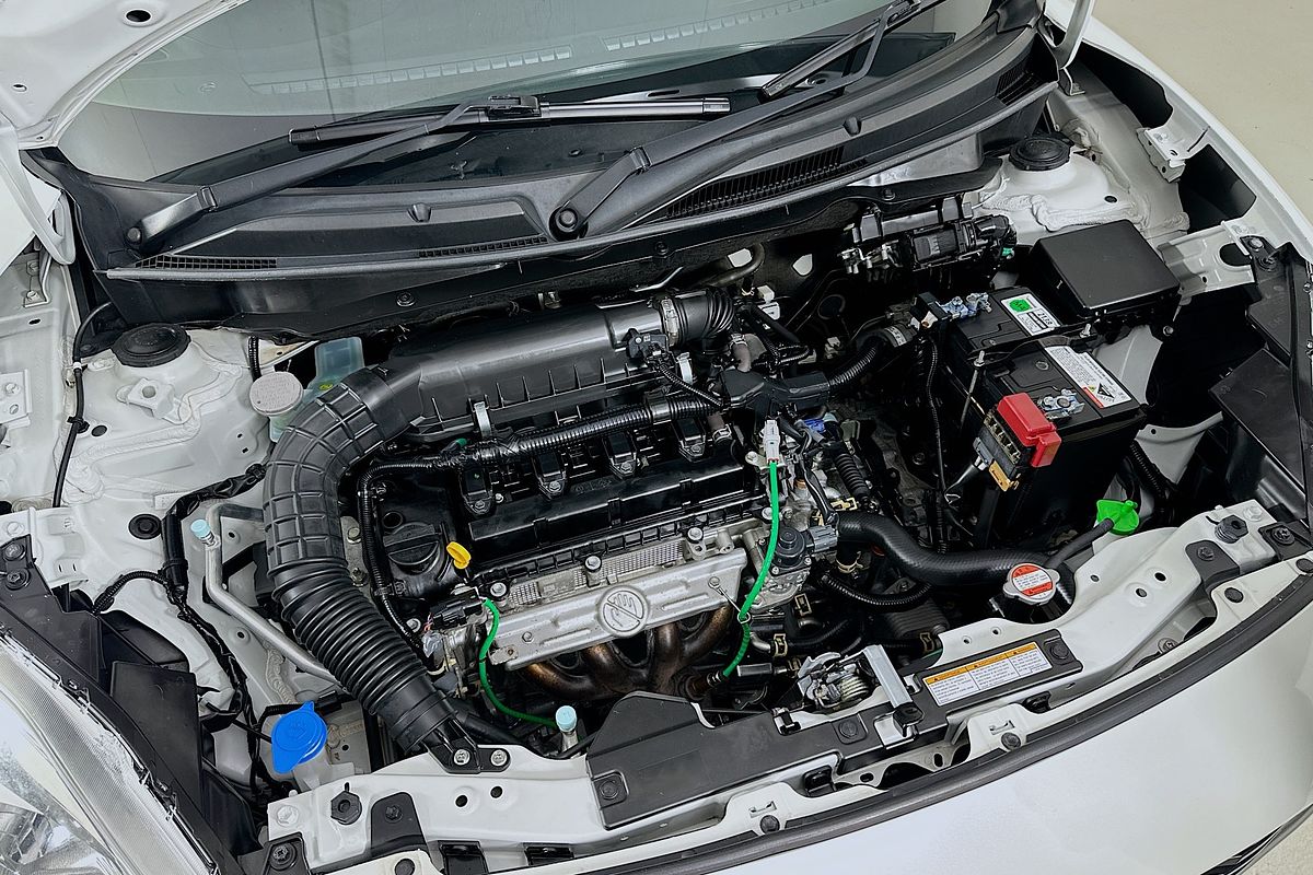 2020 Suzuki SWIFT GL NAVI AZ SERIES II