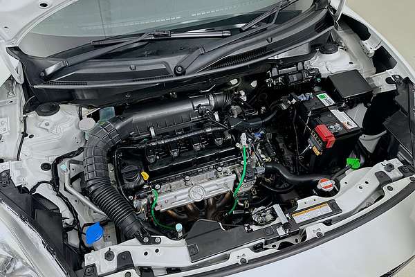 2020 Suzuki SWIFT GL NAVI AZ SERIES II