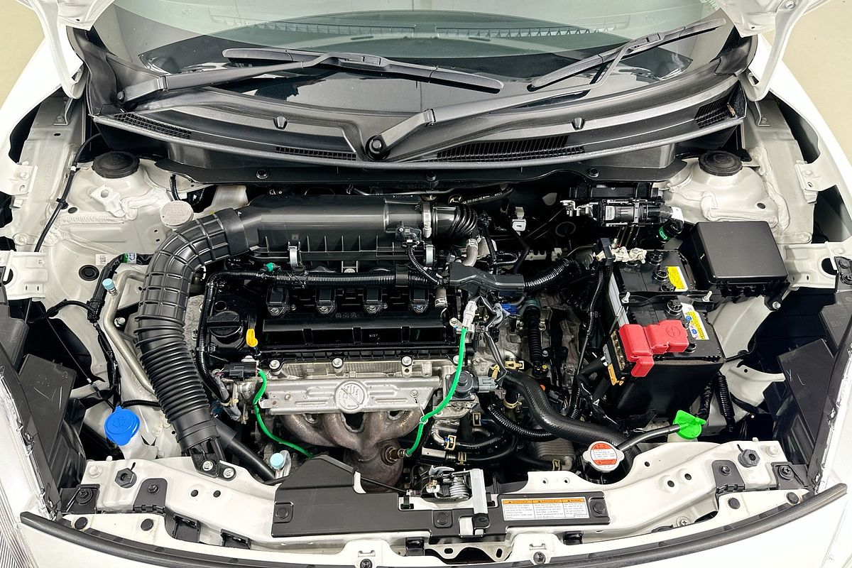 2023 Suzuki SWIFT GL NAVI AZ SERIES II