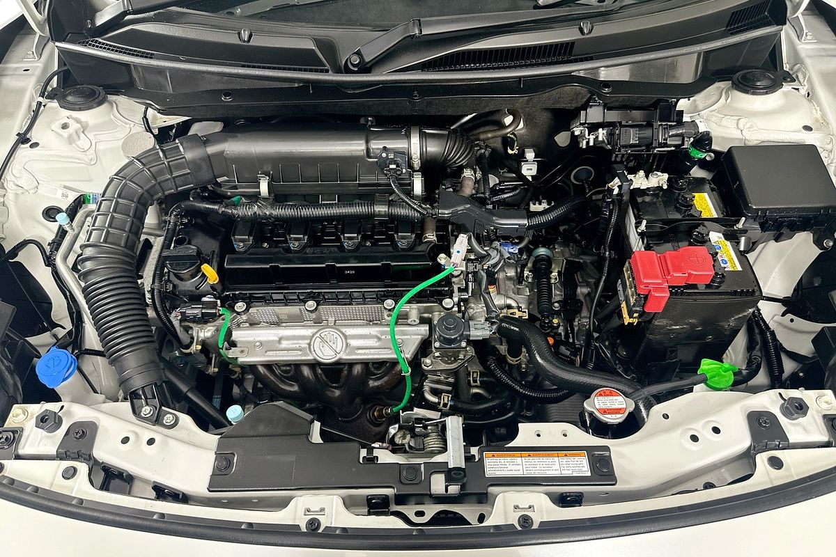 2023 Suzuki SWIFT GL NAVI AZ SERIES II