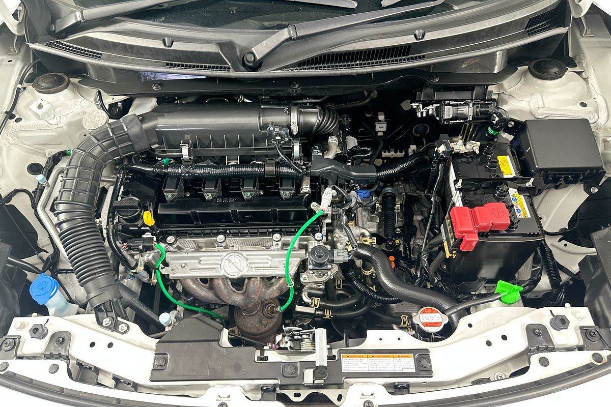 2023 Suzuki SWIFT GL NAVI AZ SERIES II