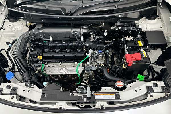 2023 Suzuki SWIFT GL NAVI AZ SERIES II