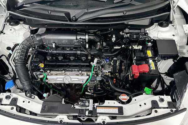 2023 Suzuki SWIFT GL NAVI AZ SERIES II