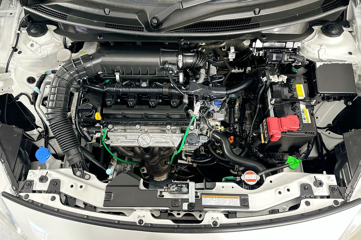 2023 Suzuki SWIFT GL NAVI AZ SERIES II