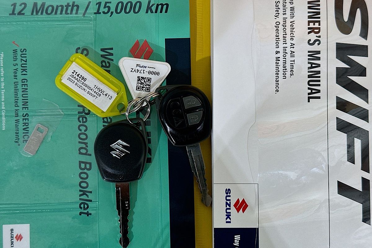 2023 Suzuki SWIFT GL NAVI AZ SERIES II