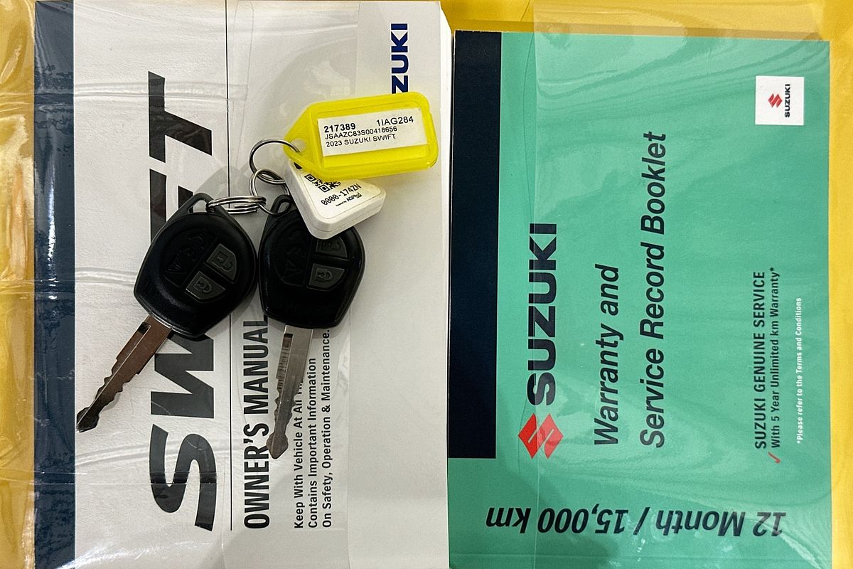 2023 Suzuki SWIFT GL NAVI AZ SERIES II