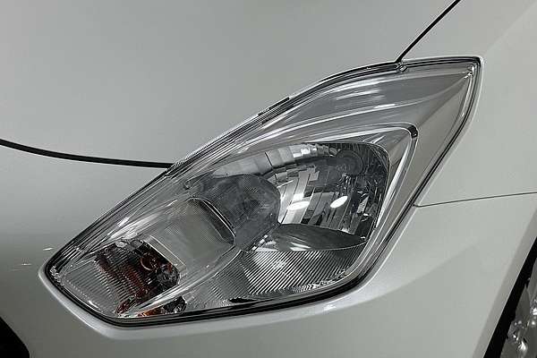 2023 Suzuki SWIFT GL NAVI AZ SERIES II
