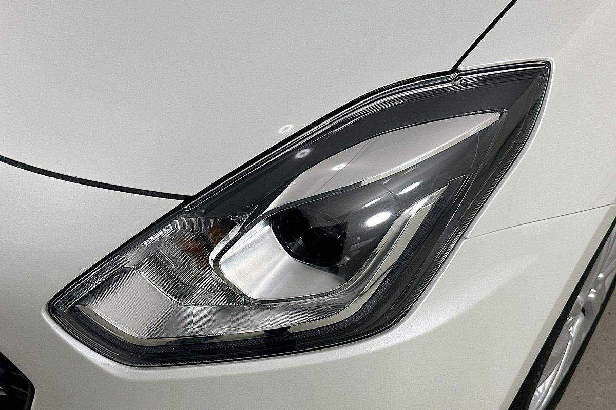 2022 Suzuki SWIFT GL NAVI AZ SERIES II
