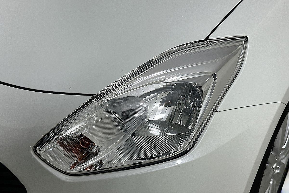 2020 Suzuki SWIFT GL NAVI AZ SERIES II