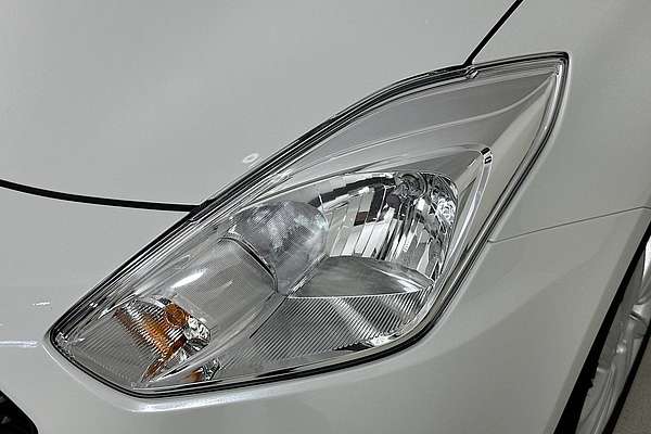 2023 Suzuki SWIFT GL NAVI AZ SERIES II