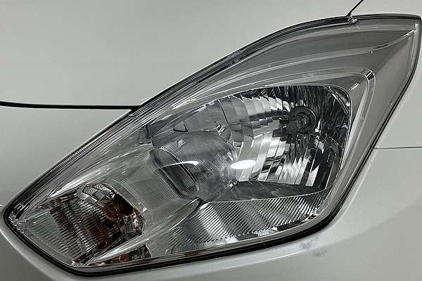 2023 Suzuki SWIFT GL NAVI AZ SERIES II