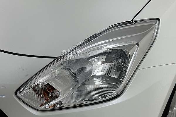 2023 Suzuki SWIFT GL NAVI AZ SERIES II