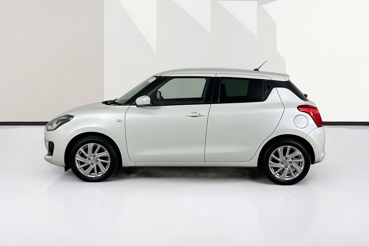 2022 Suzuki SWIFT GL NAVI AZ SERIES II