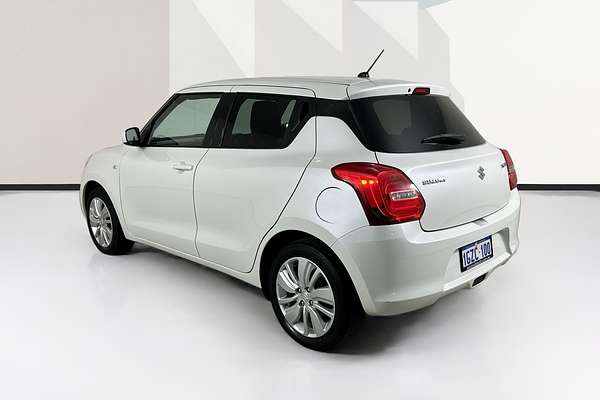 2020 Suzuki SWIFT GL NAVI AZ SERIES II