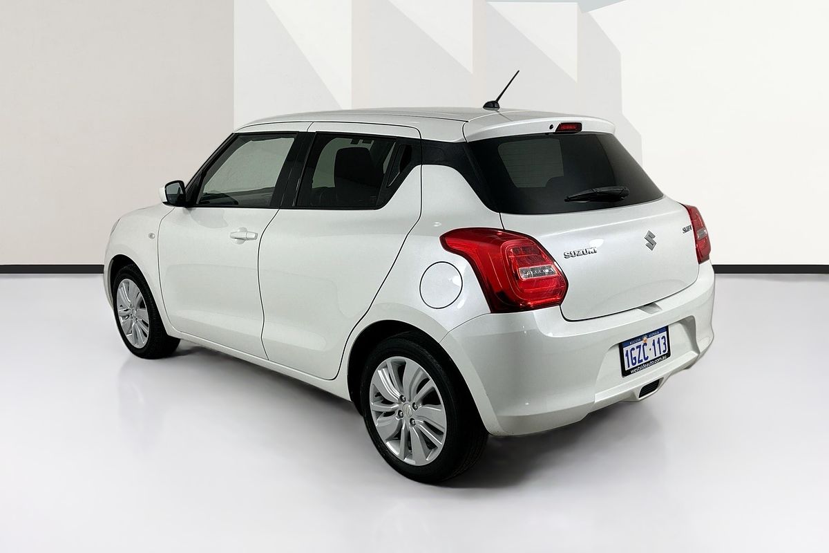 2020 Suzuki SWIFT GL NAVI AZ SERIES II