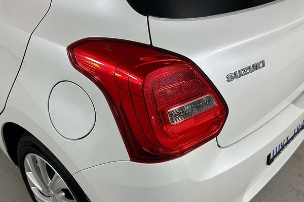 2023 Suzuki SWIFT GL NAVI AZ SERIES II