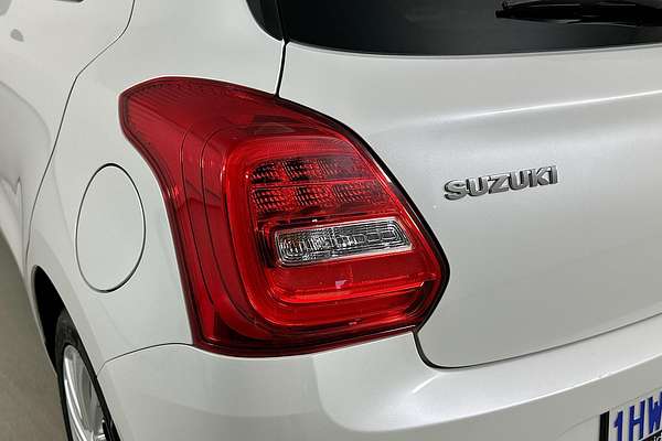 2023 Suzuki SWIFT GL NAVI AZ SERIES II