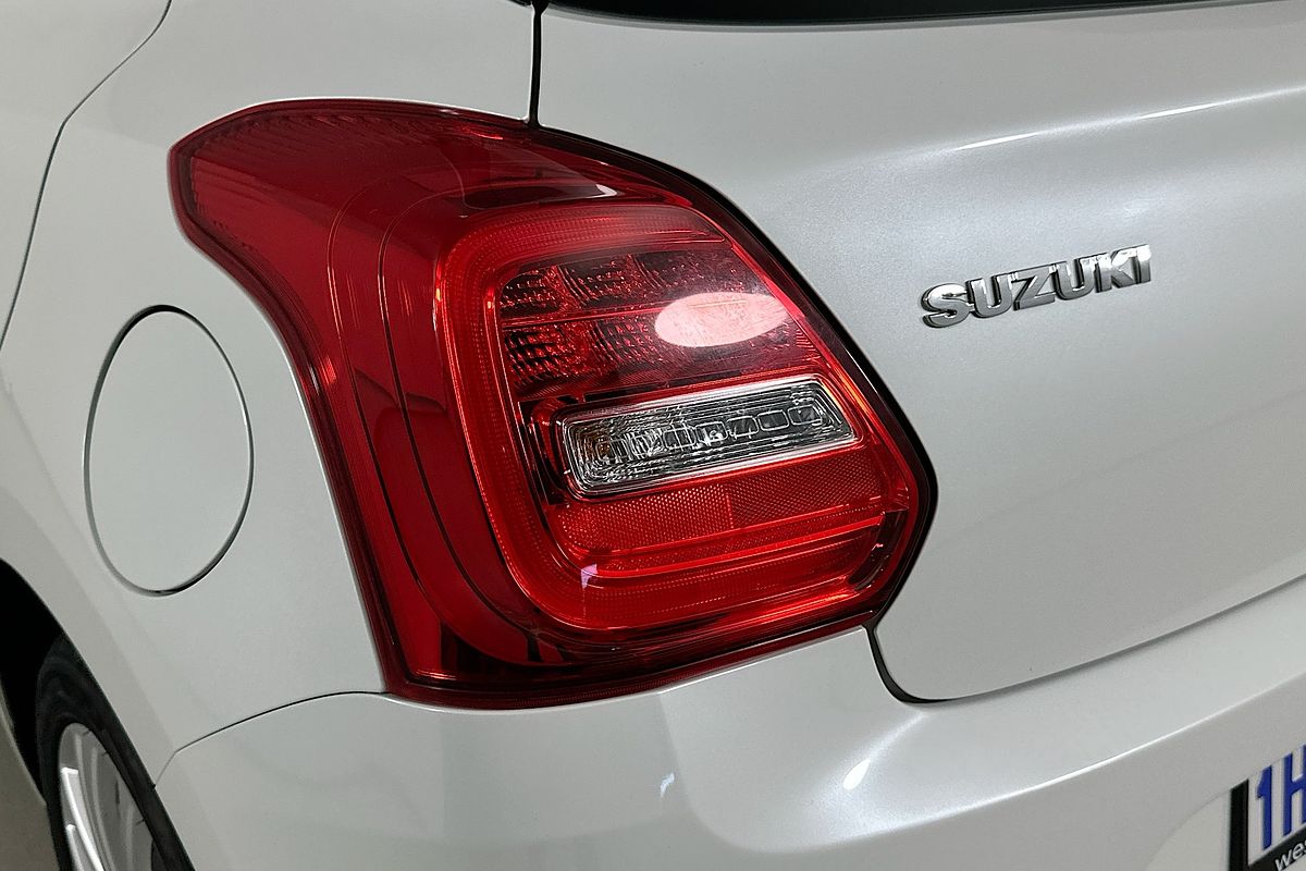 2023 Suzuki SWIFT GL NAVI AZ SERIES II