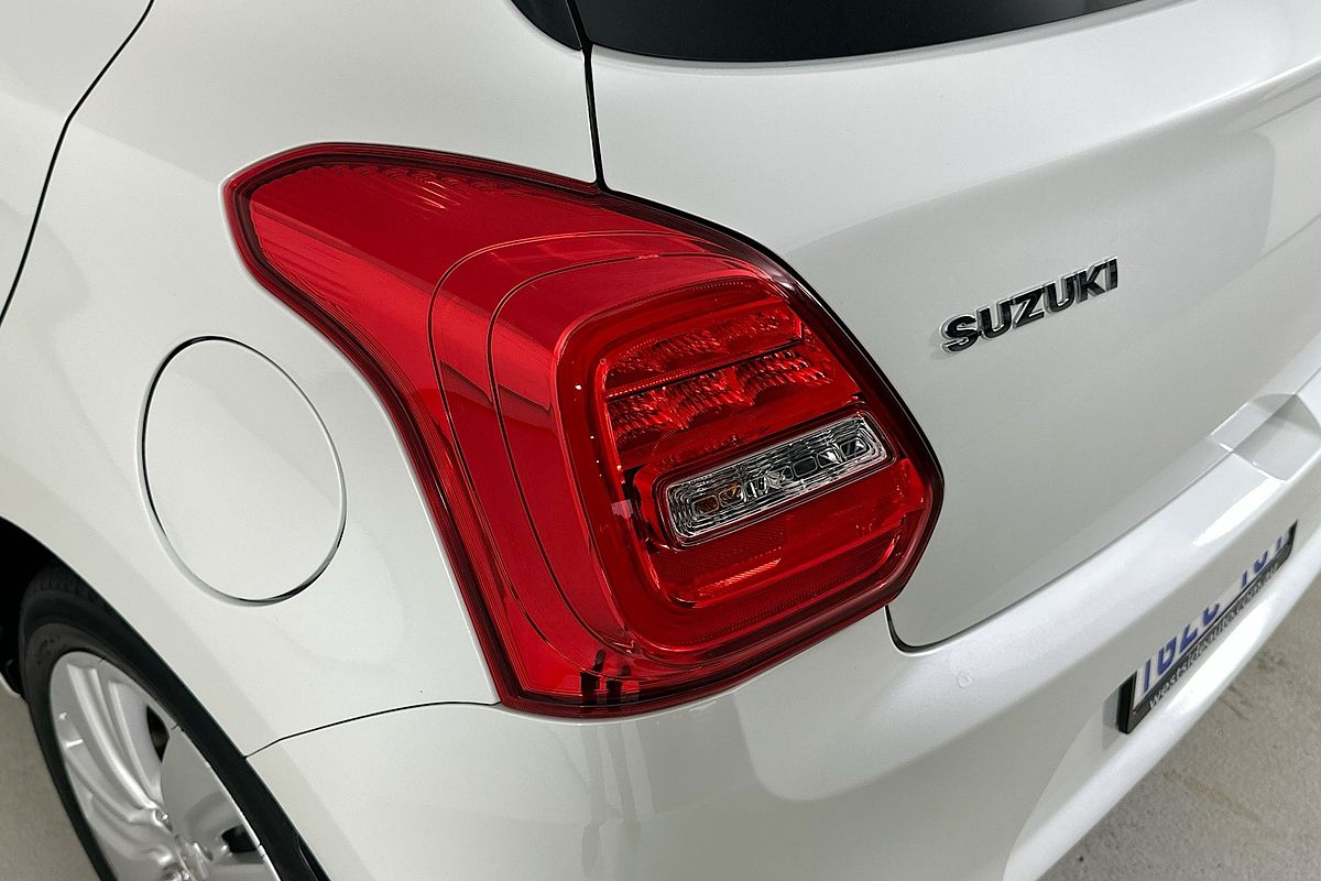2020 Suzuki SWIFT GL NAVI AZ SERIES II