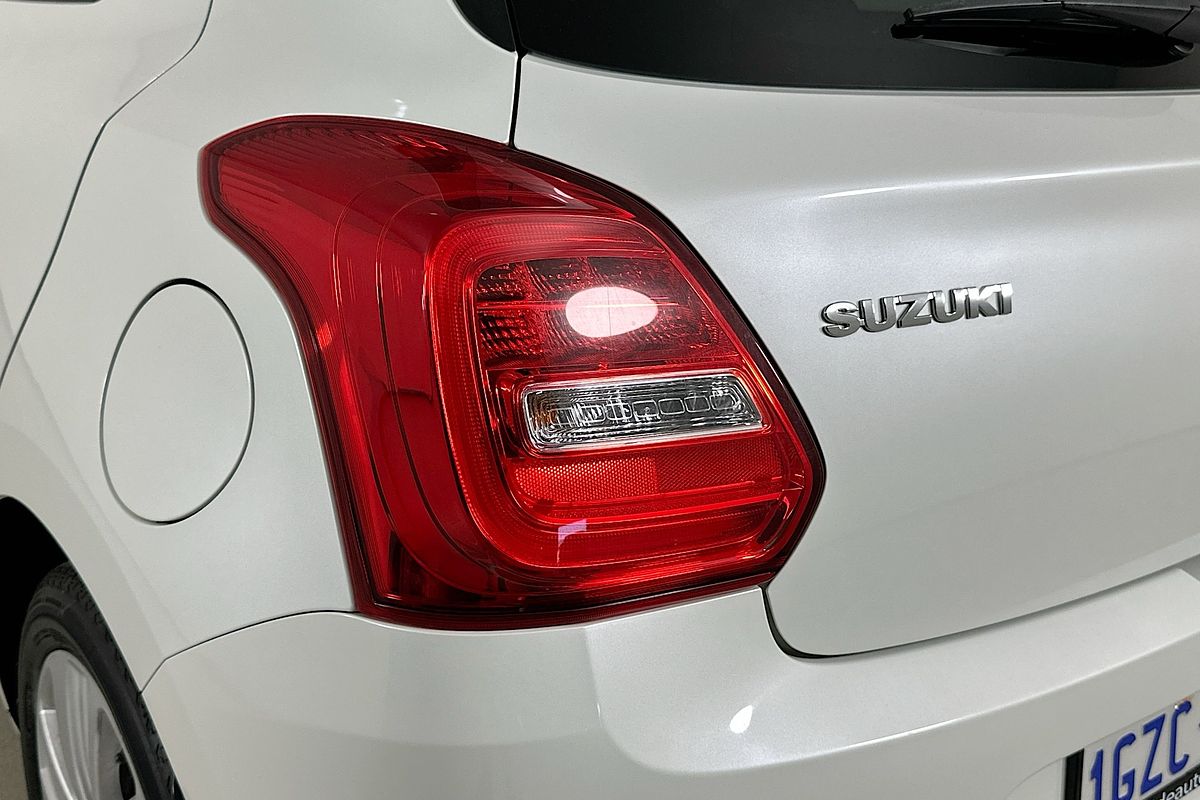 2020 Suzuki SWIFT GL NAVI AZ SERIES II