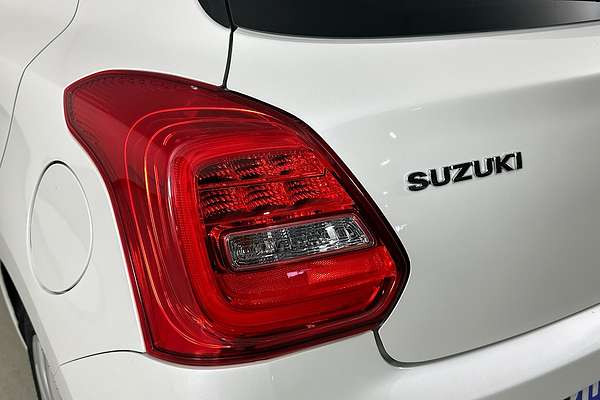 2023 Suzuki SWIFT GL NAVI AZ SERIES II