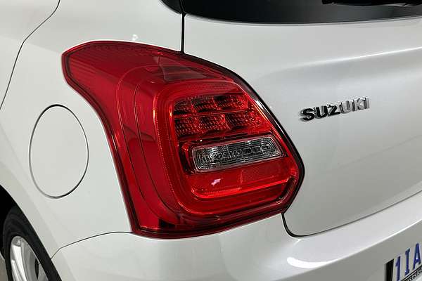 2023 Suzuki SWIFT GL NAVI AZ SERIES II