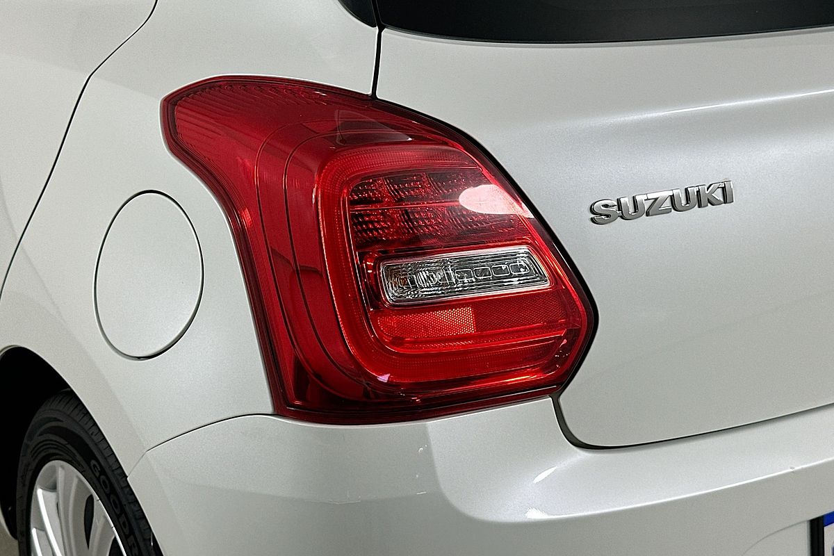 2023 Suzuki SWIFT GL NAVI AZ SERIES II