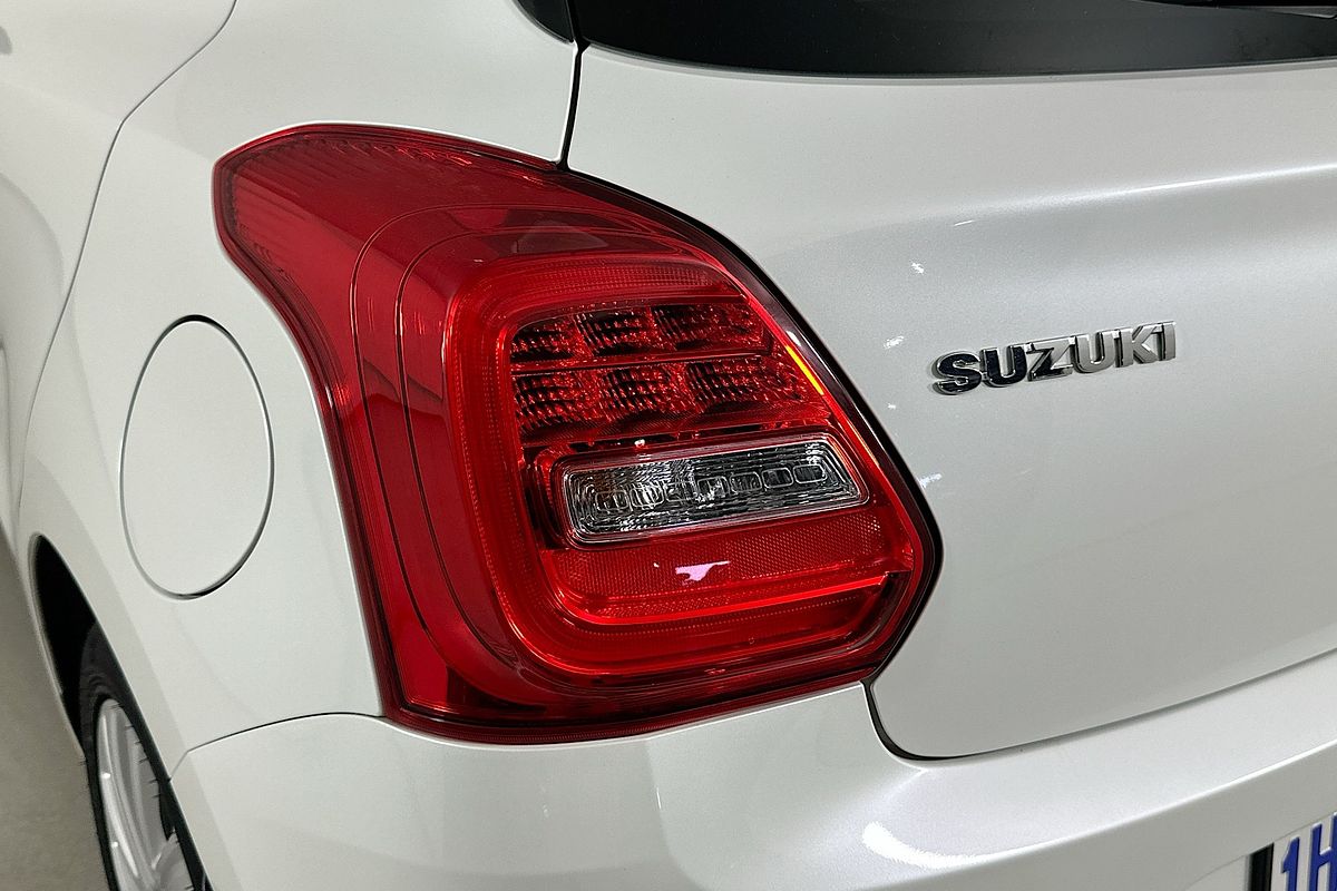 2023 Suzuki SWIFT GL NAVI AZ SERIES II
