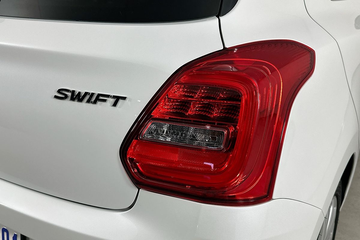 2023 Suzuki SWIFT GL NAVI AZ SERIES II