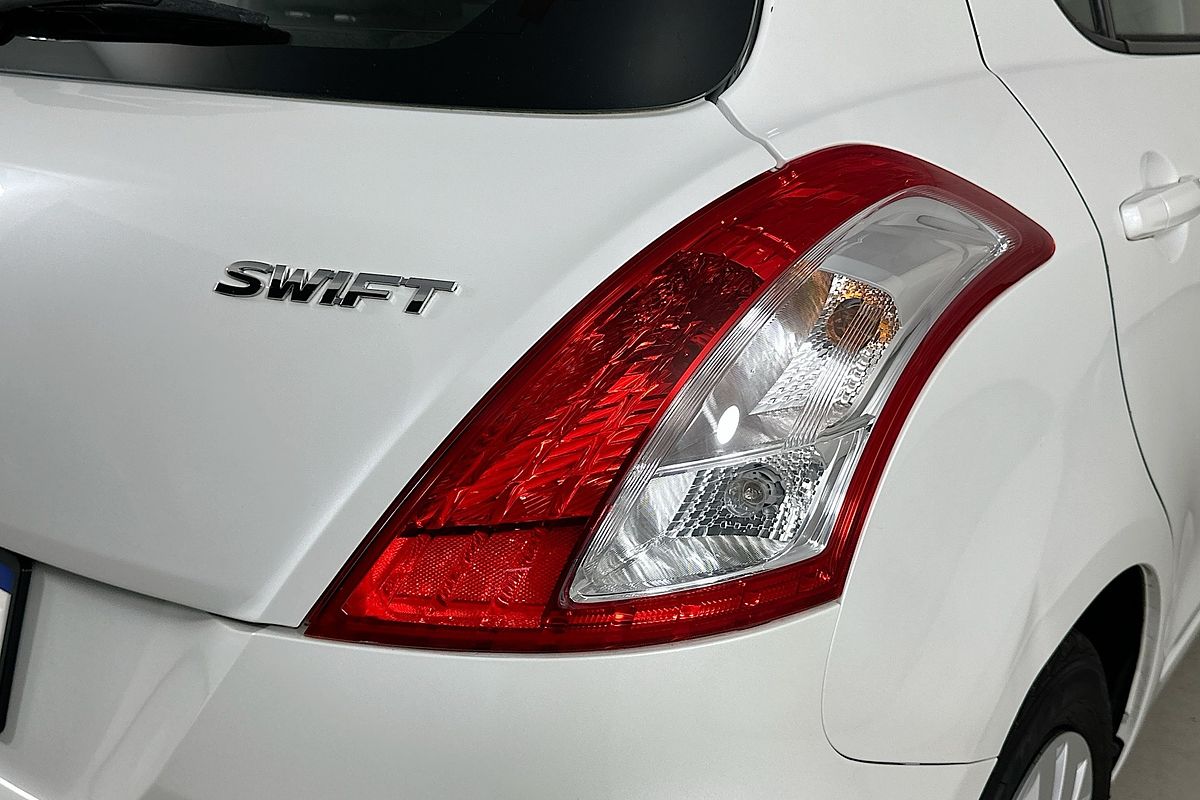 2016 Suzuki SWIFT GL FZ