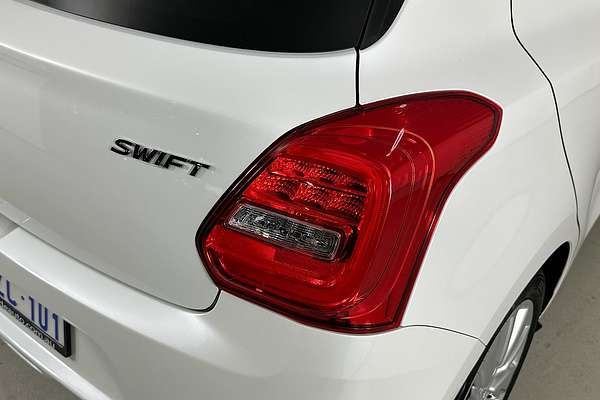2020 Suzuki SWIFT GL NAVI AZ SERIES II