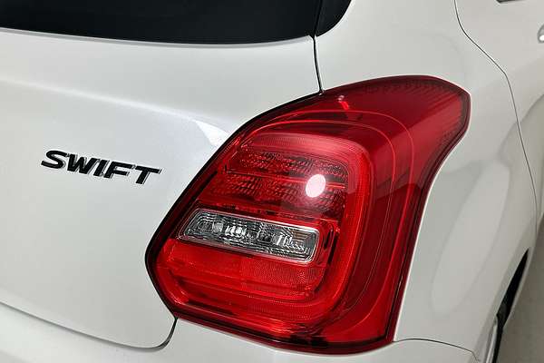 2020 Suzuki SWIFT GL NAVI AZ SERIES II