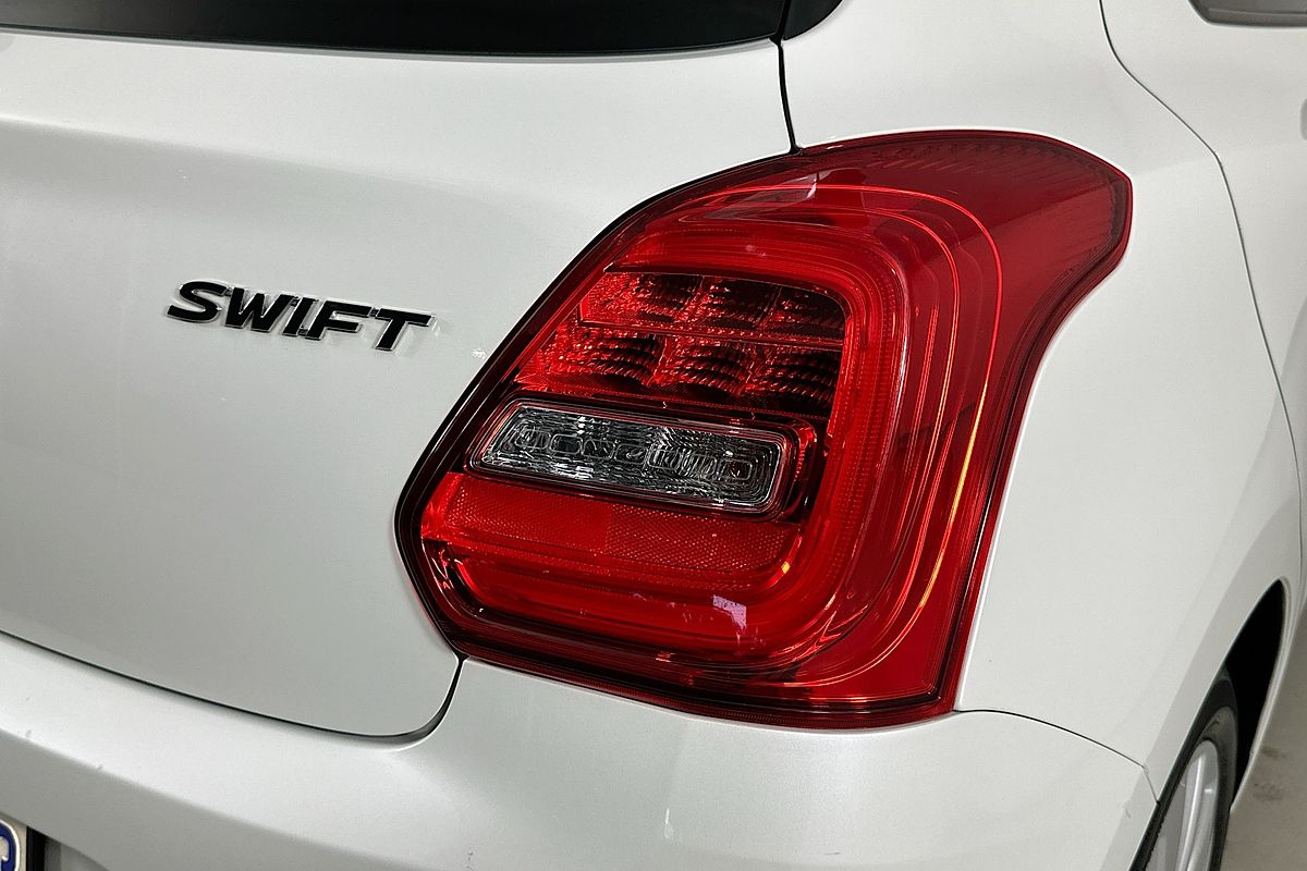 2020 Suzuki SWIFT GL NAVI AZ SERIES II