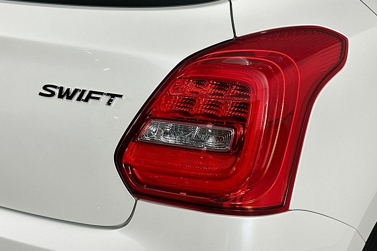 2023 Suzuki SWIFT GL NAVI AZ SERIES II