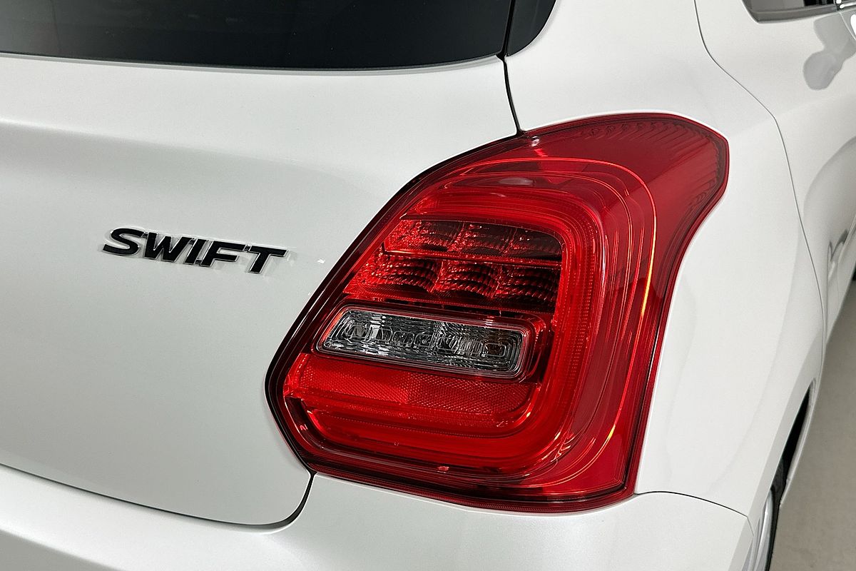 2023 Suzuki SWIFT GL NAVI AZ SERIES II