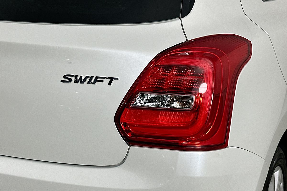 2023 Suzuki SWIFT GL NAVI AZ SERIES II
