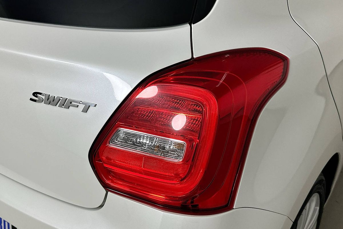 2023 Suzuki SWIFT GL NAVI AZ SERIES II