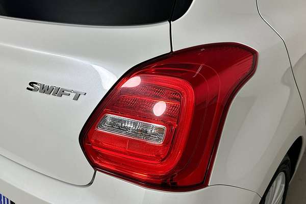 2023 Suzuki SWIFT GL NAVI AZ SERIES II