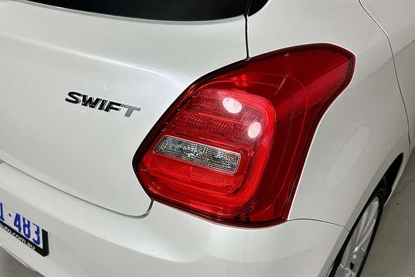 2023 Suzuki SWIFT GL NAVI AZ SERIES II