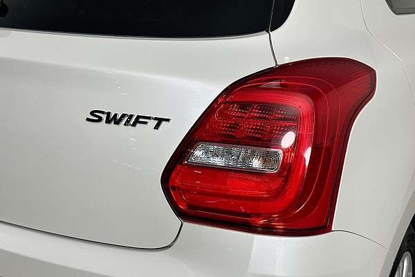 2023 Suzuki SWIFT GL NAVI AZ SERIES II