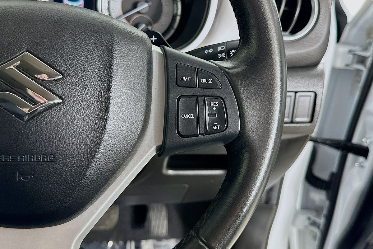 2023 Suzuki VITARA LY Series II