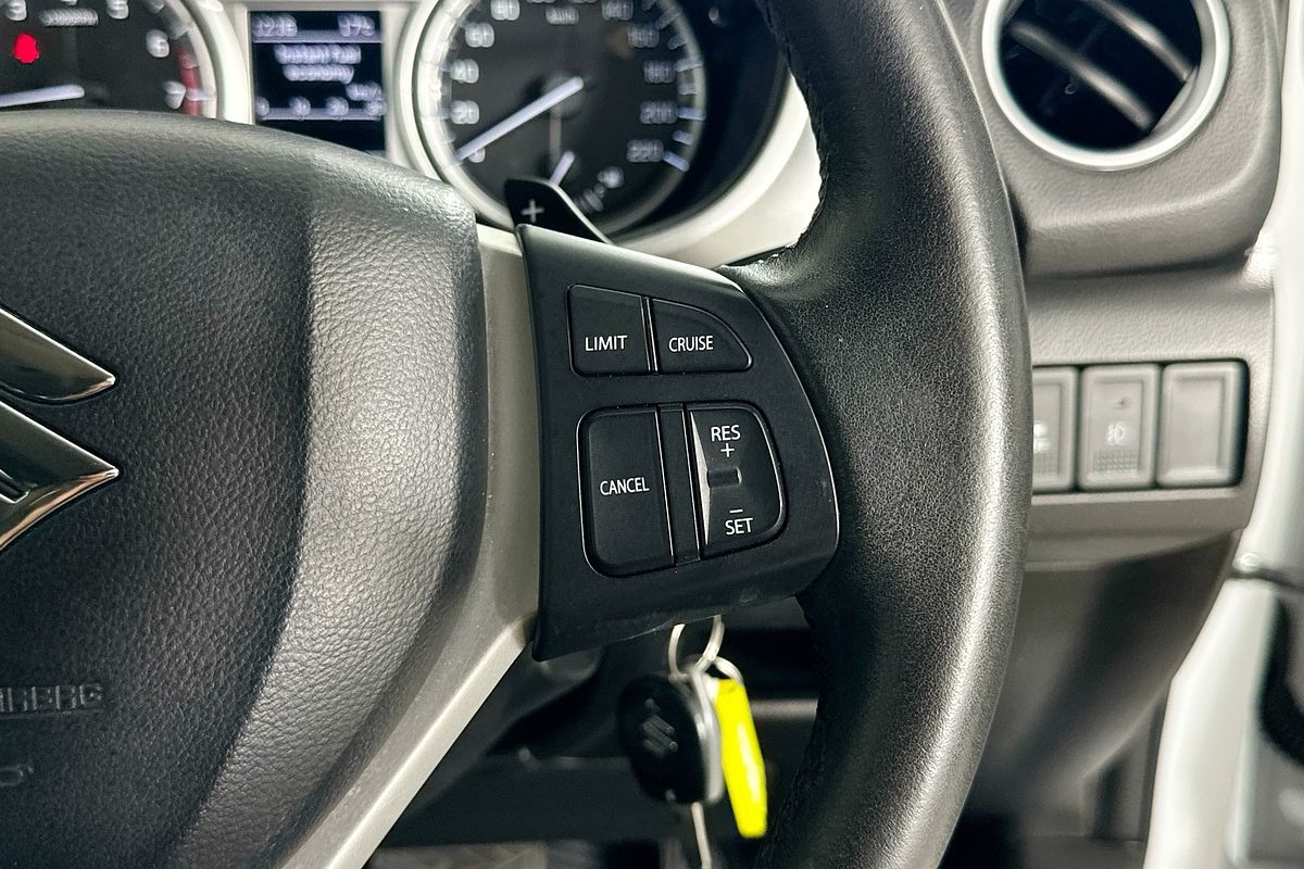 2017 Suzuki VITARA RT-S LY