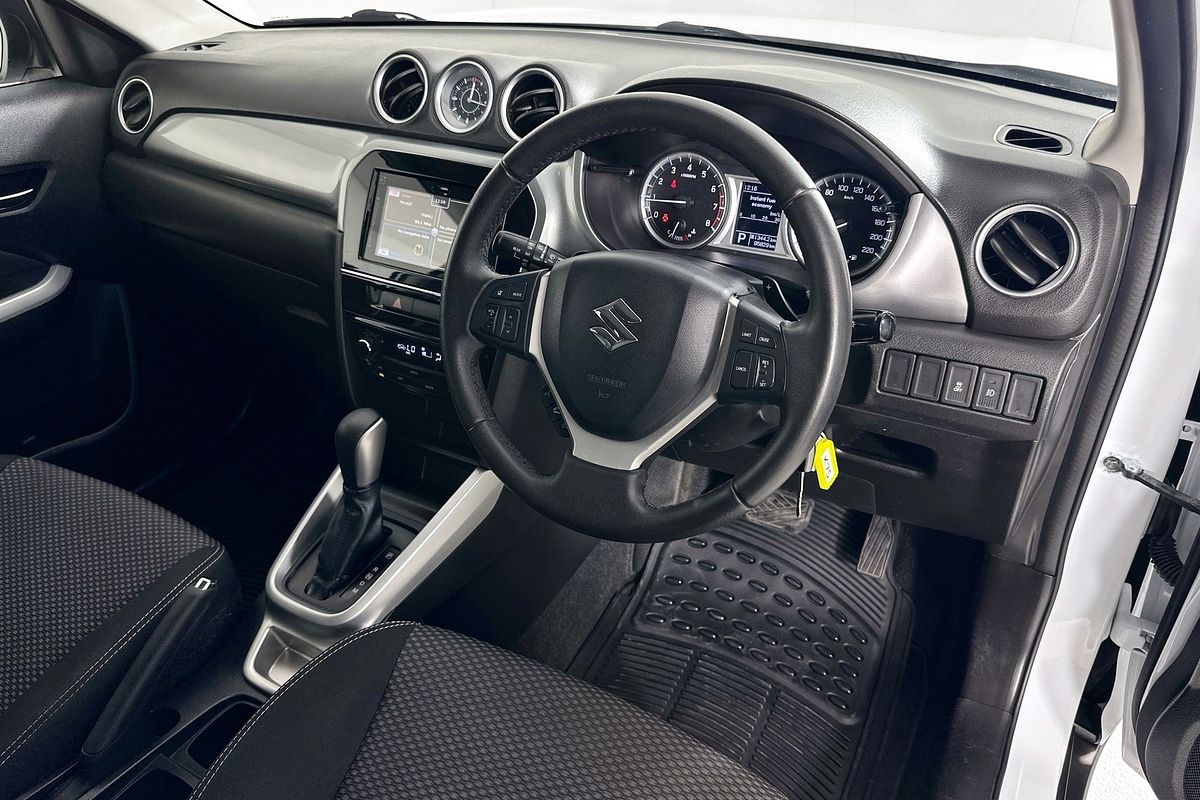 2017 Suzuki VITARA RT-S LY