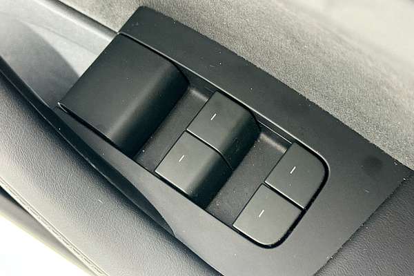 2023 Tesla MODEL 3 LONG RANGE MY23