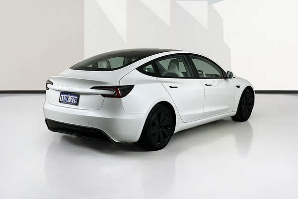 2024 Tesla MODEL 3 REAR-WHEEL DRIVE MY23.5