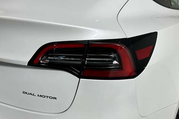 2023 Tesla MODEL 3 LONG RANGE MY23