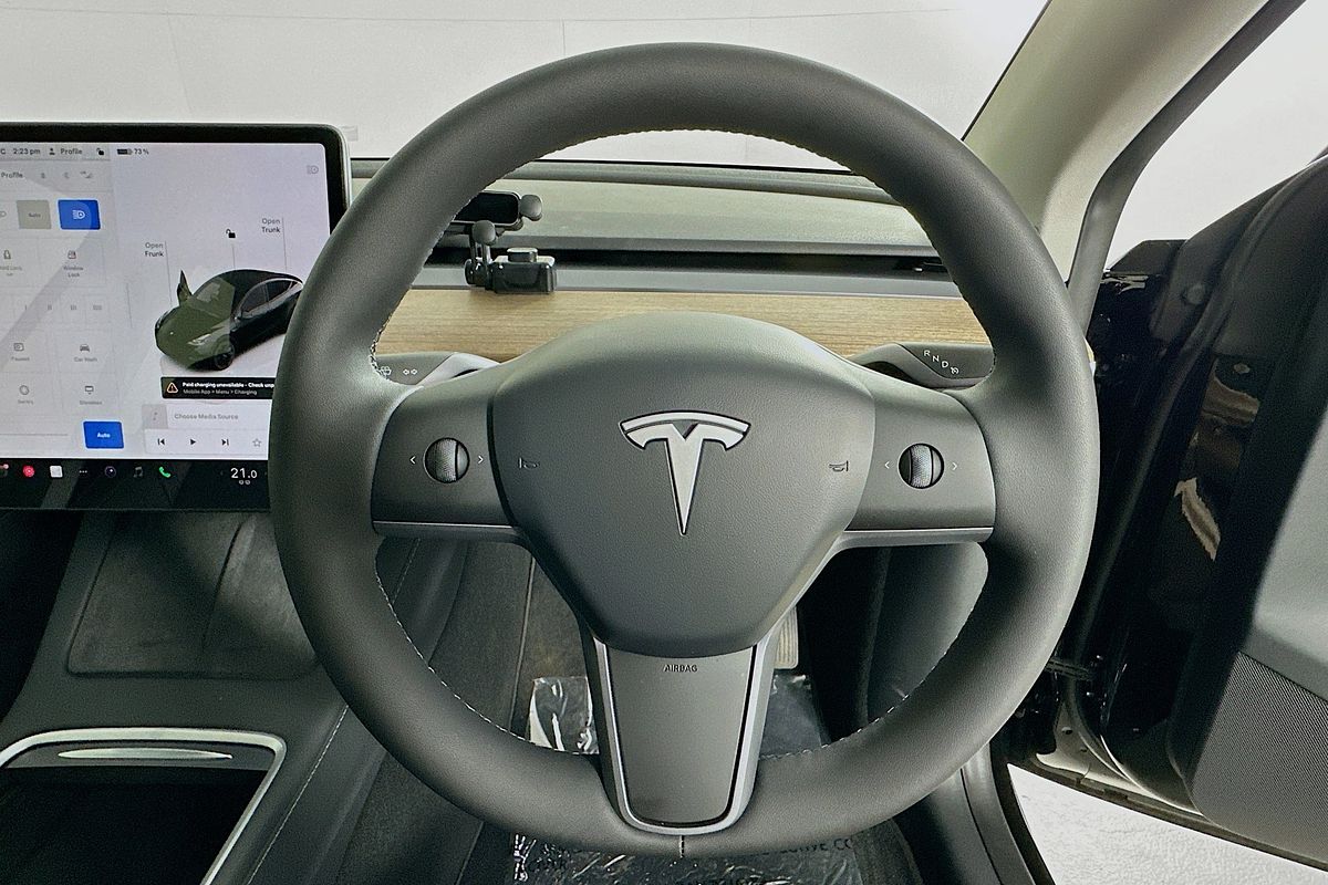 2024 Tesla MODEL Y REAR-WHEEL DRIVE MY24