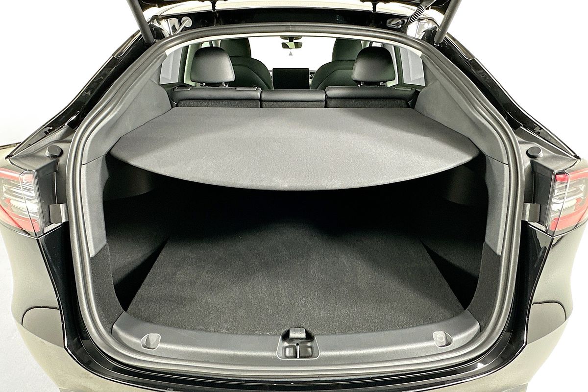 2024 Tesla MODEL Y REAR-WHEEL DRIVE MY24